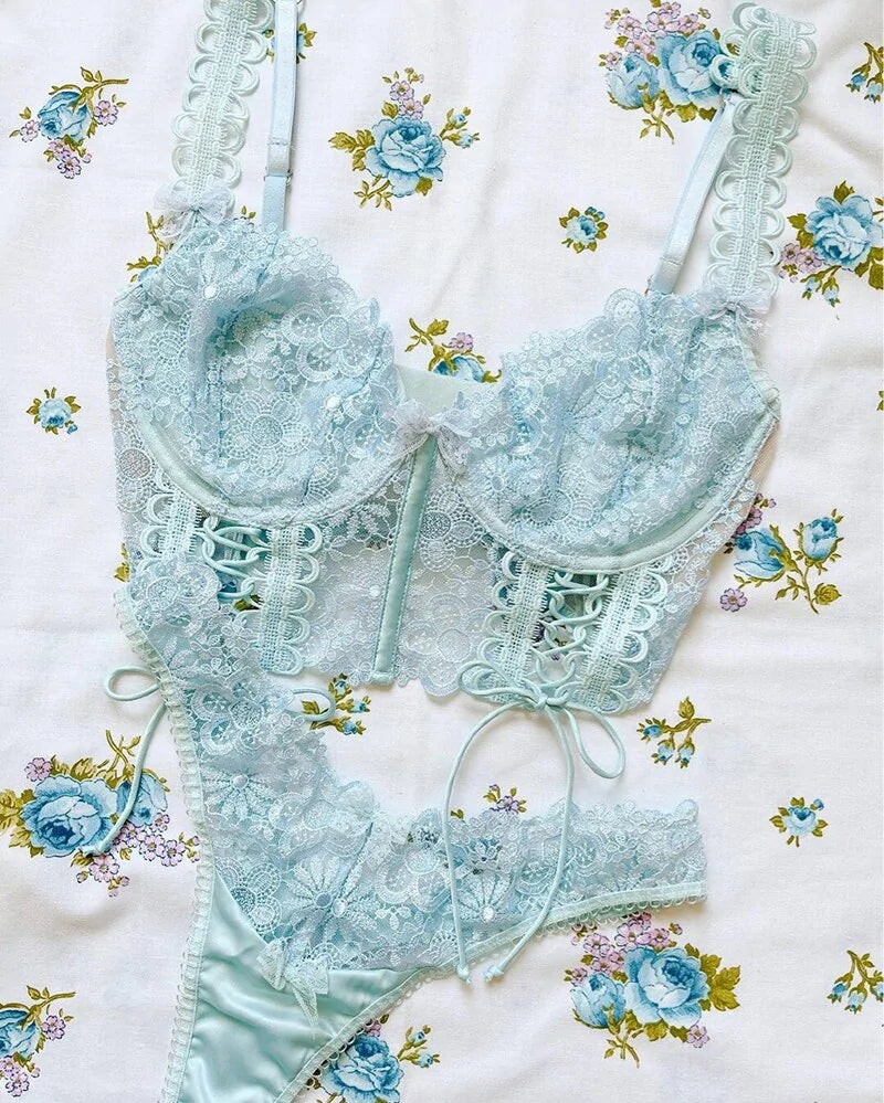 LACE LINGERIE UNDERWEAR SET